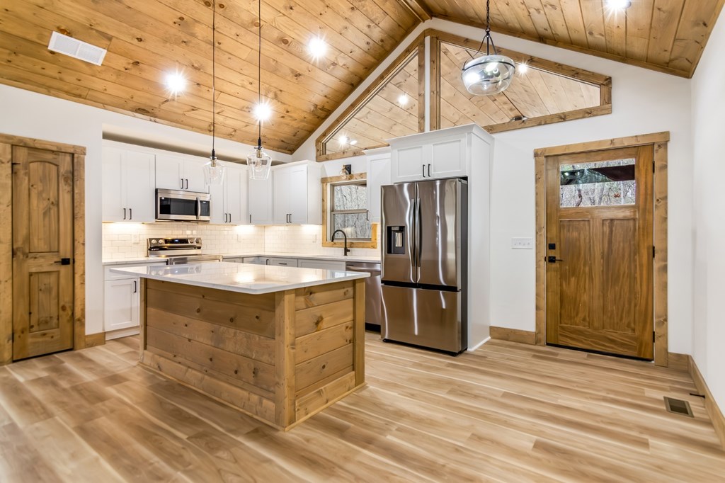 274 Medina Court