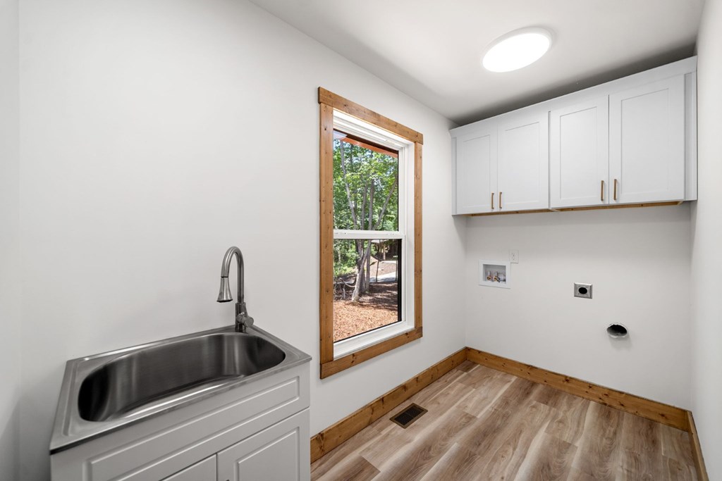 274 Medina Court