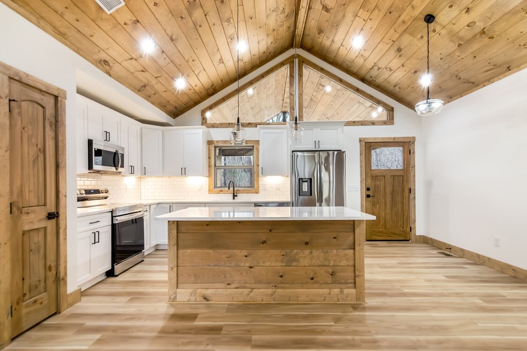 274 Medina Court