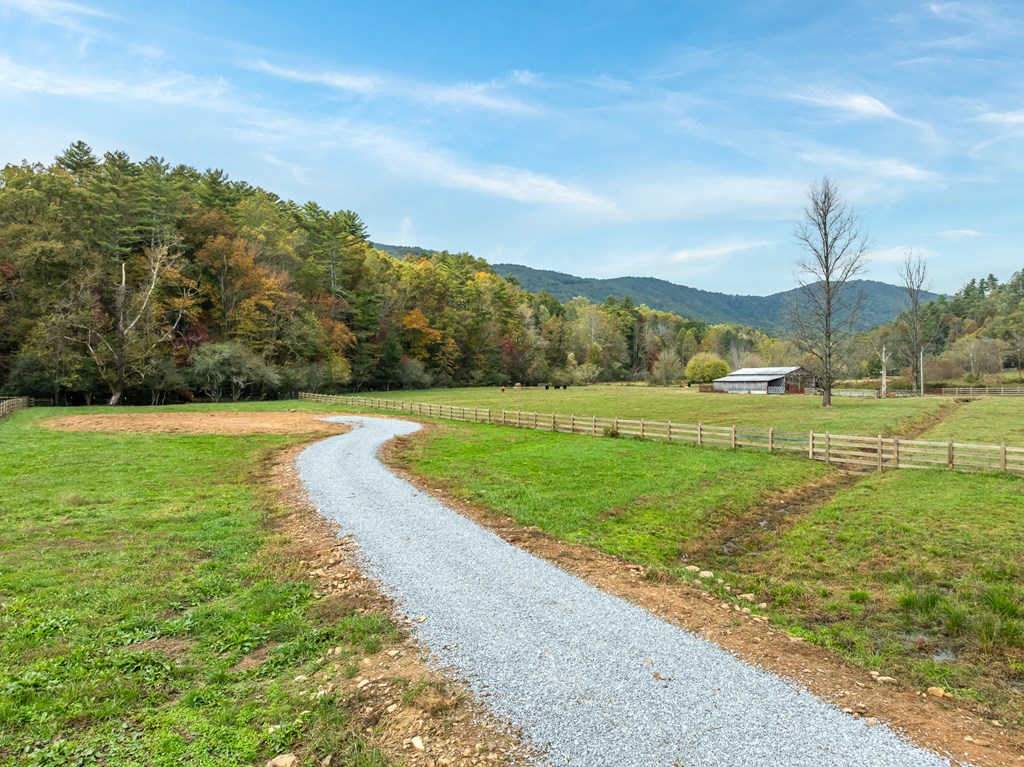 2673 Tails Creek Church Road