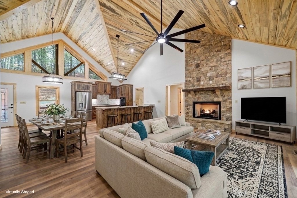 641 Bryant Farm Lane