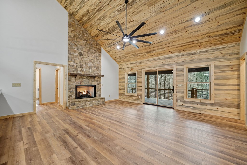 641 Bryant Farm Lane