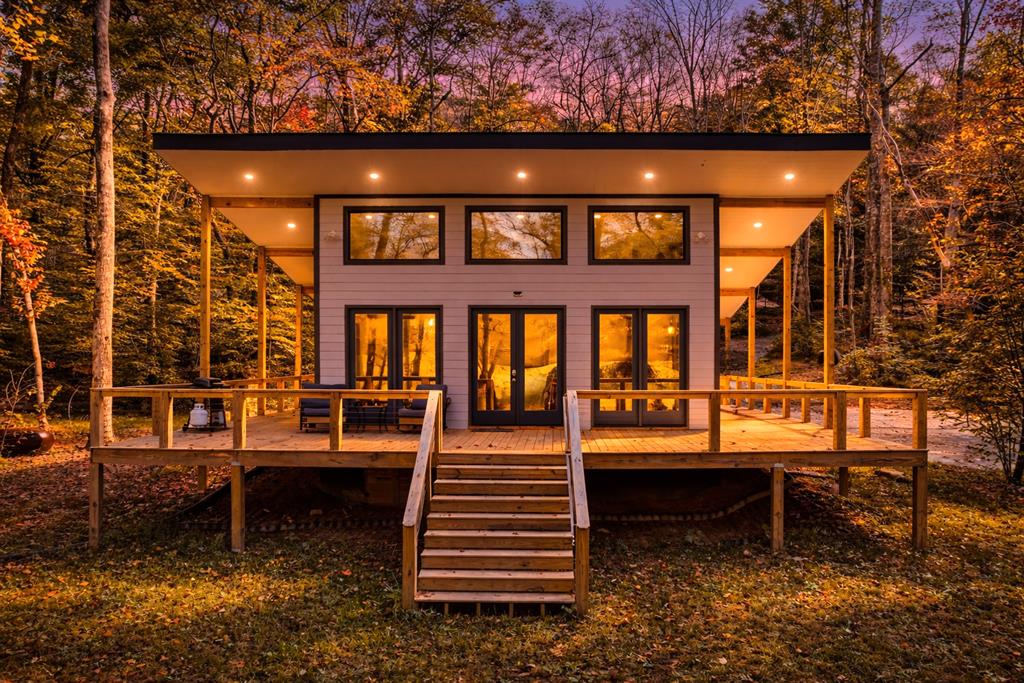 444 Weaver Road