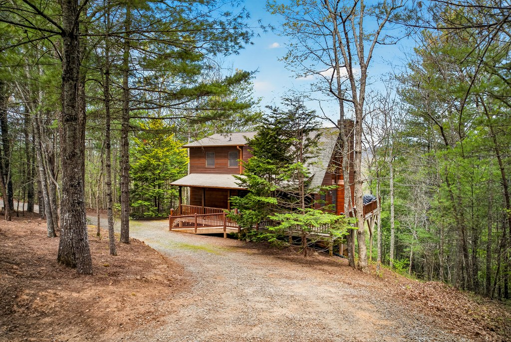 425 Rhonda Lane