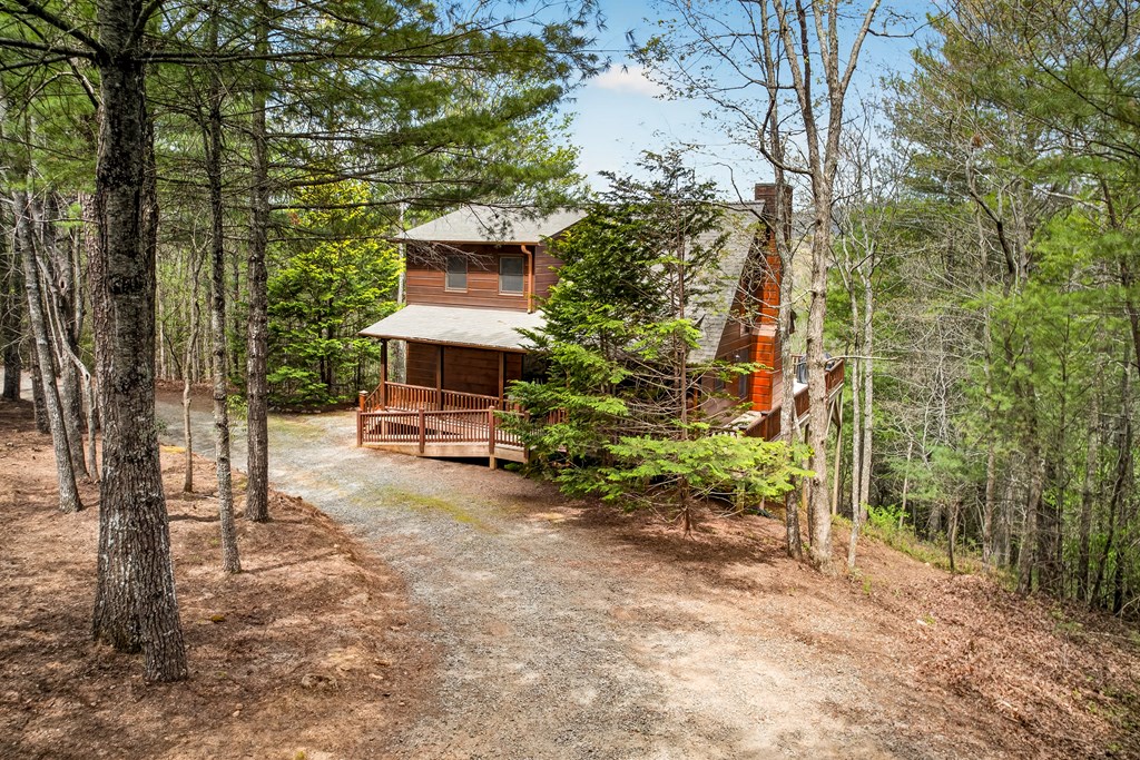 425 Rhonda Lane