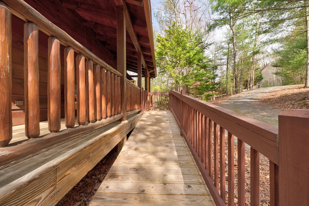 425 Rhonda Lane