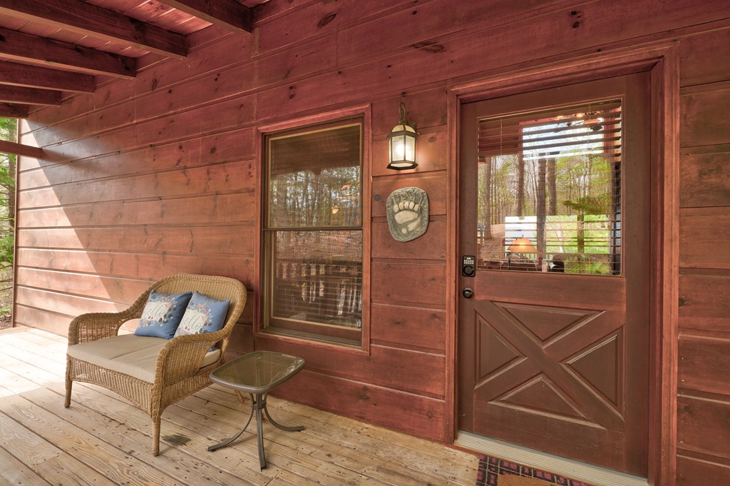 425 Rhonda Lane