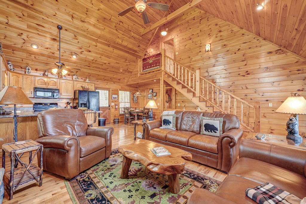 425 Rhonda Lane