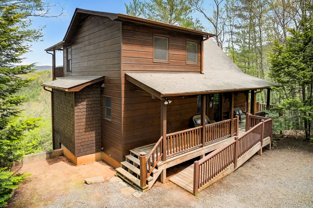 425 Rhonda Lane