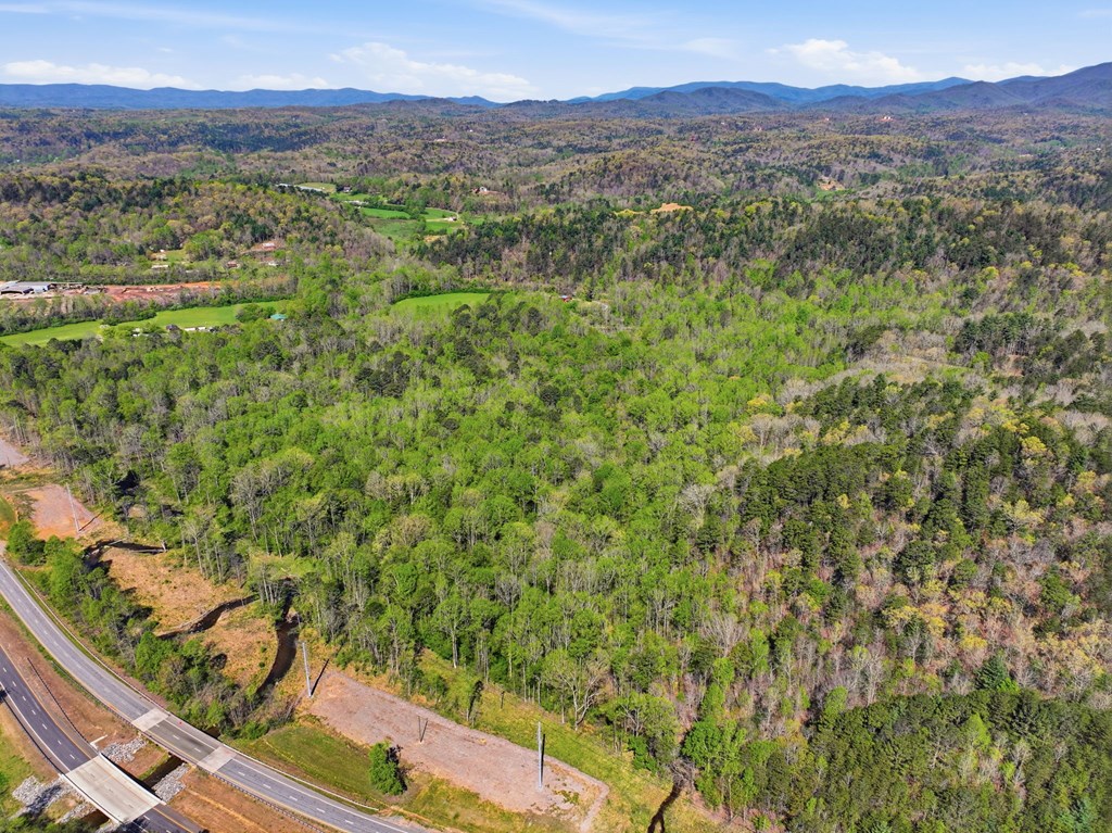 123AC Northcutt Rd/Hwy 515