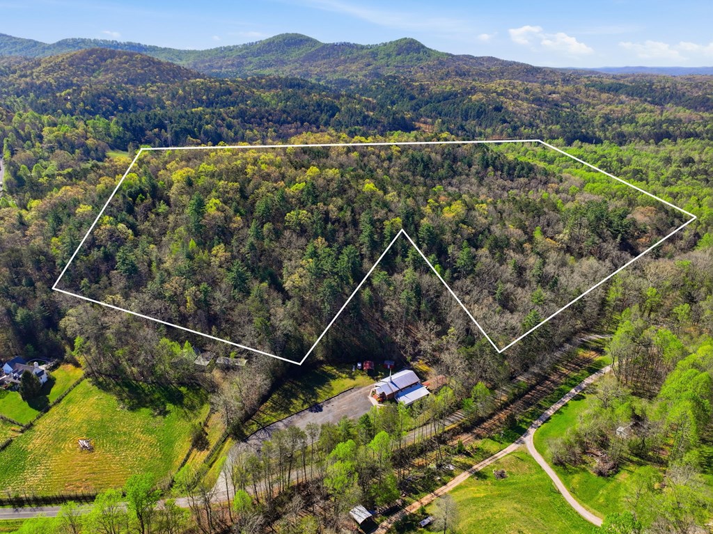 123AC Northcutt Rd/Hwy 515