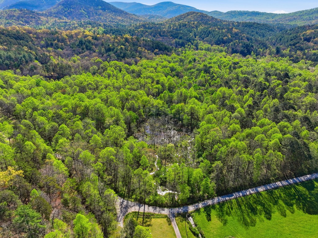 123AC Northcutt Rd/Hwy 515