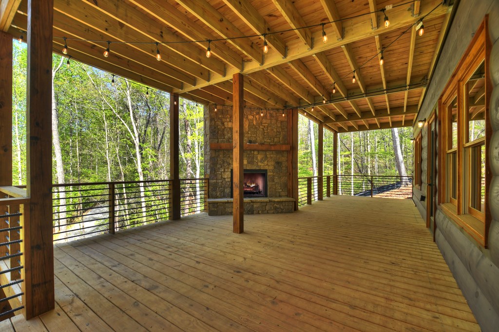 245 Moonstone Drive