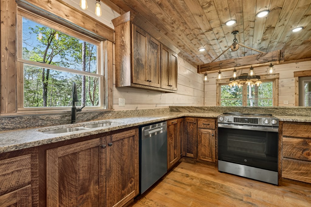 245 Moonstone Drive