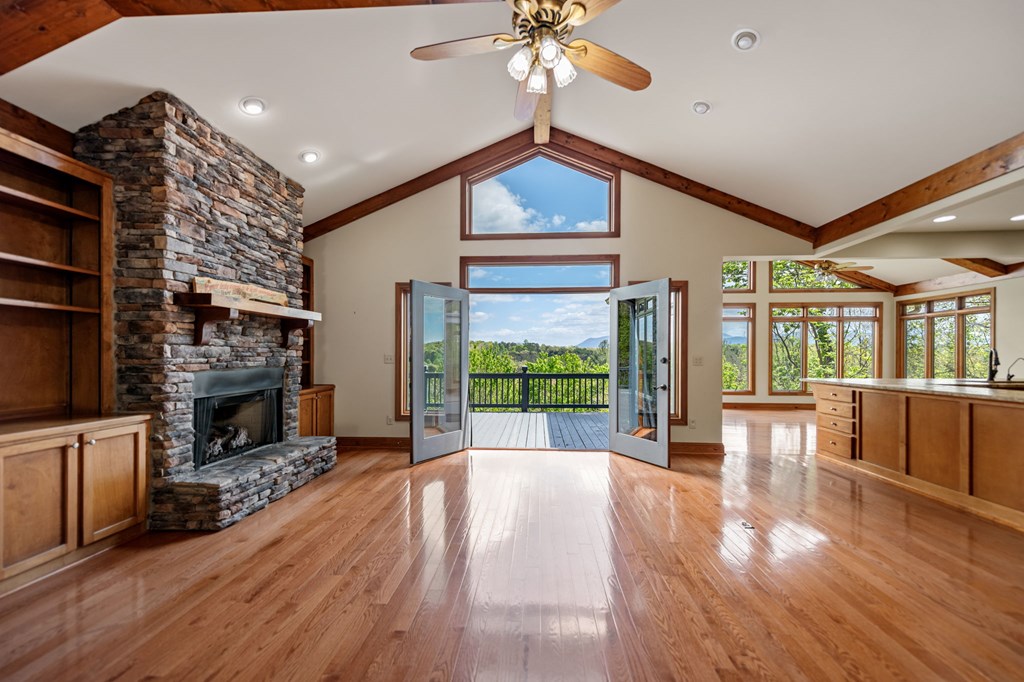 230 W D Court
