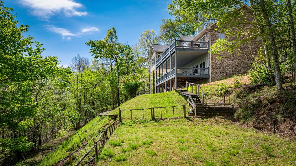 230 W D Court