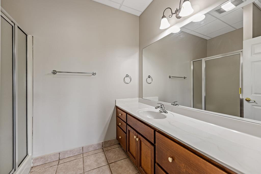 230 W D Court