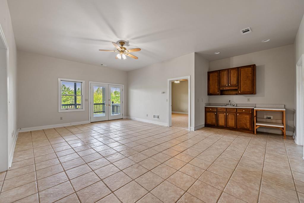 230 W D Court