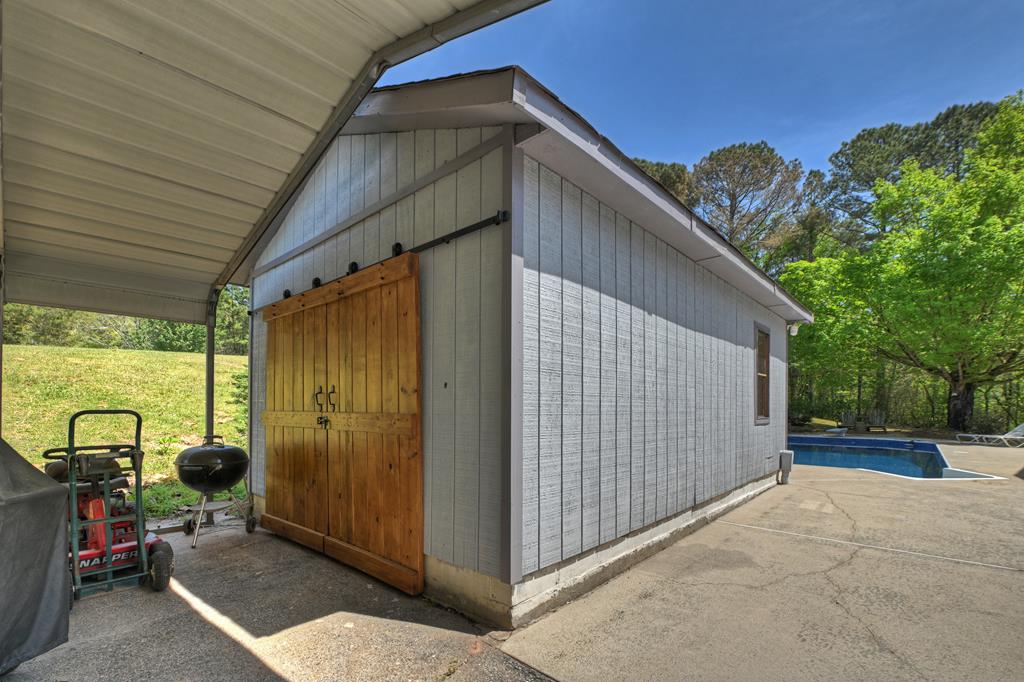 4519 E Highway 52