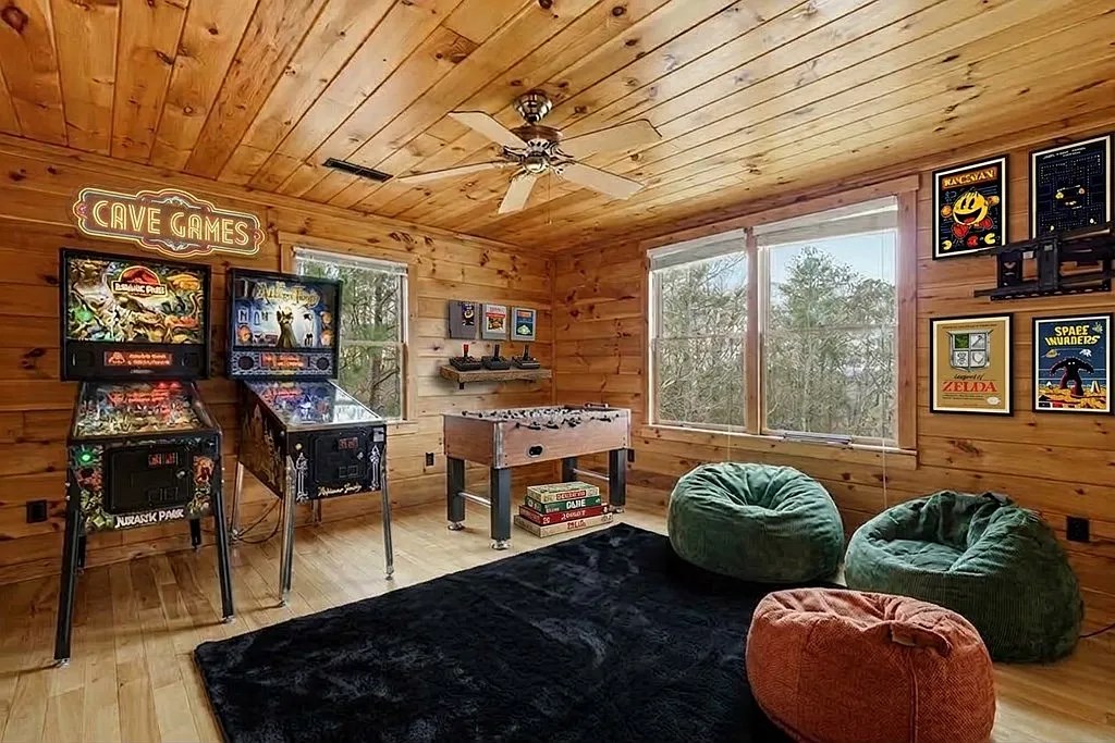 388 Palisade Drive