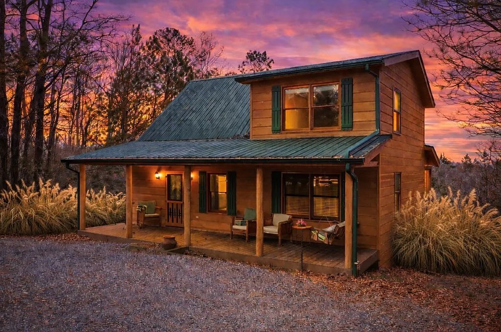 388 Palisade Drive