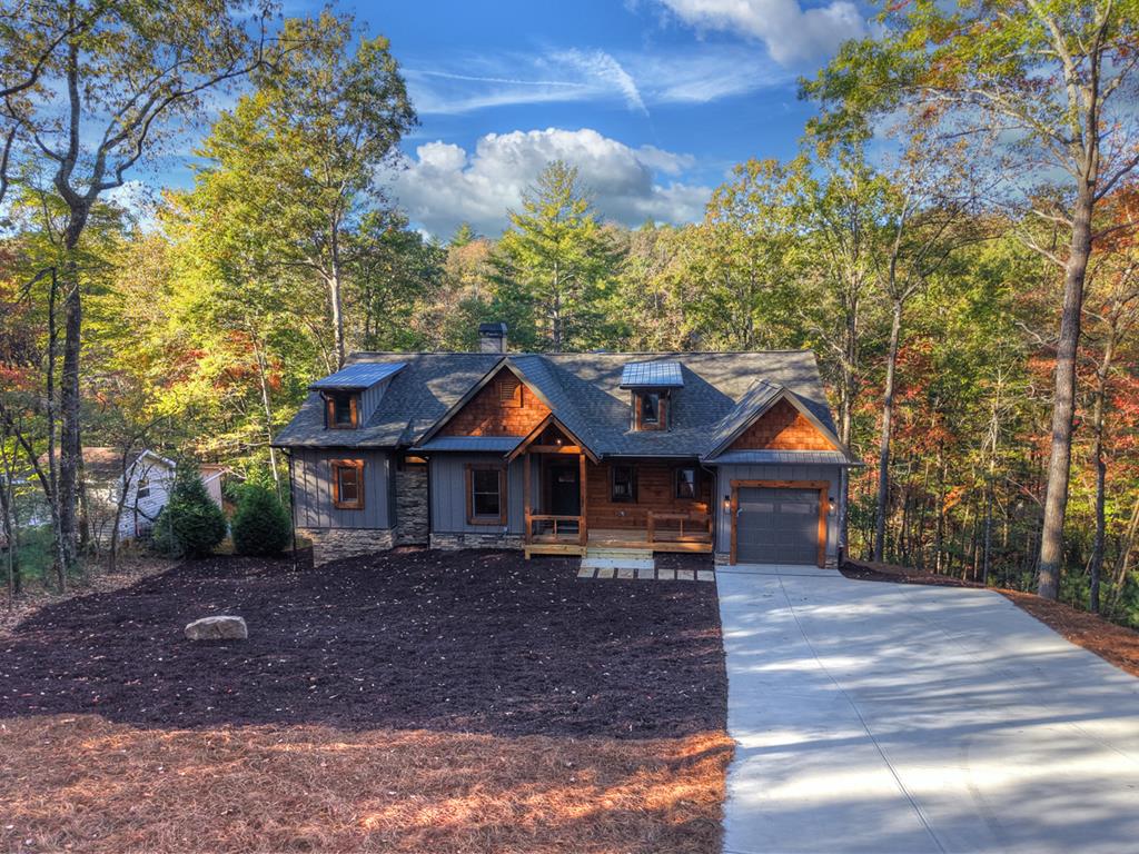 382 Pocaset Drive