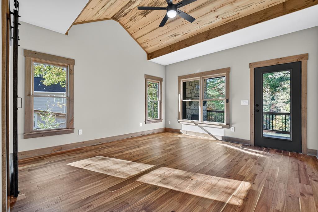 382 Pocaset Drive