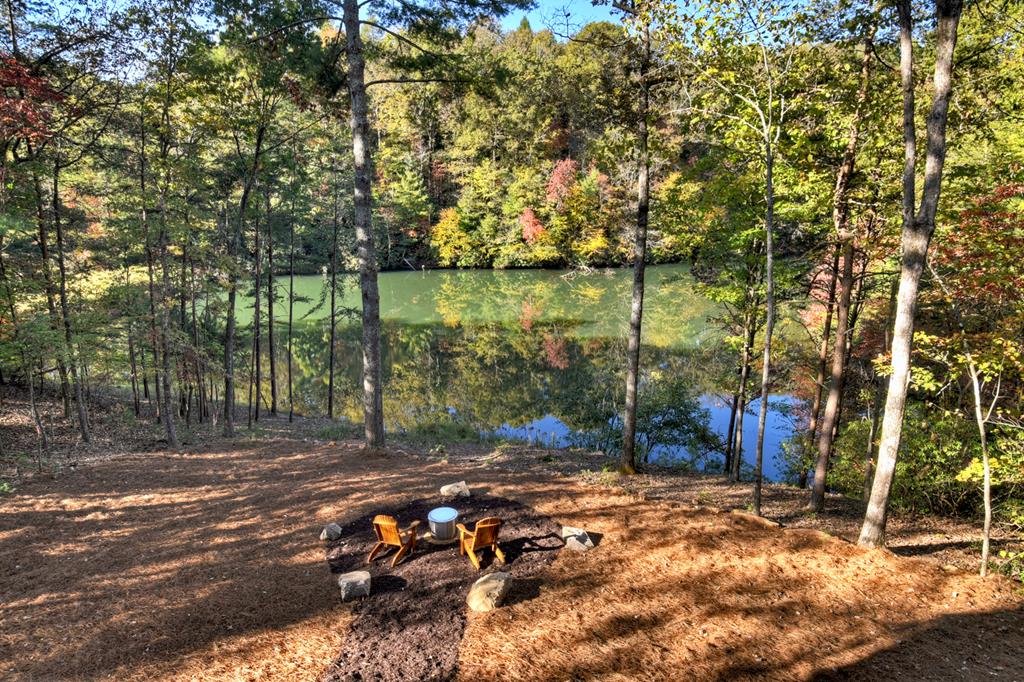 382 Pocaset Drive