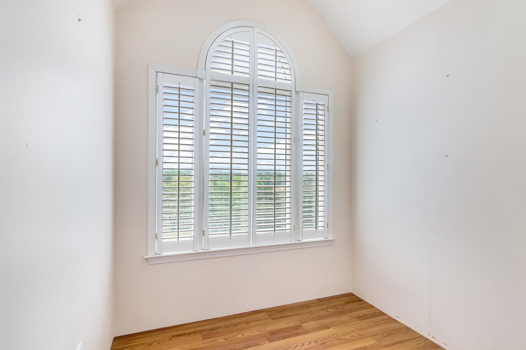 233 Ivy Ridge