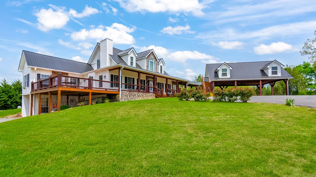 233 Ivy Ridge