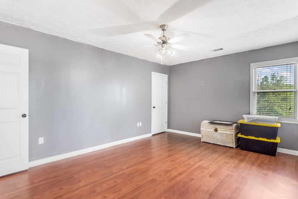 233 Ivy Ridge