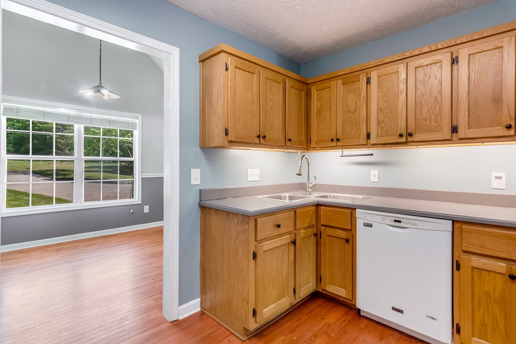 1304 Dalrymple Circle