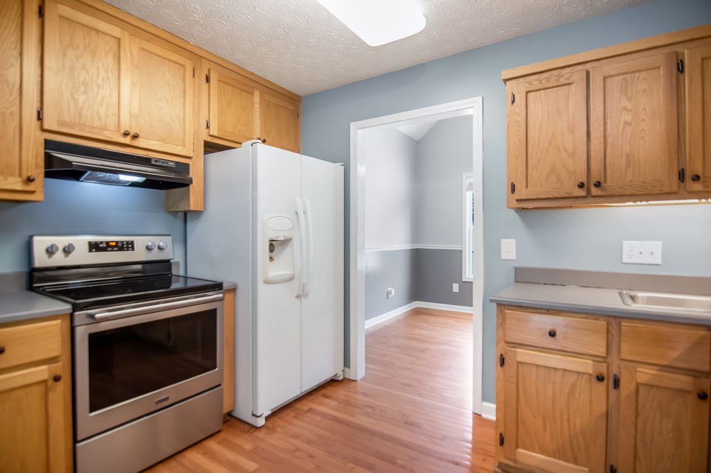 1304 Dalrymple Circle