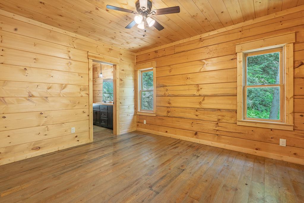 122 Laurel Creek Drive