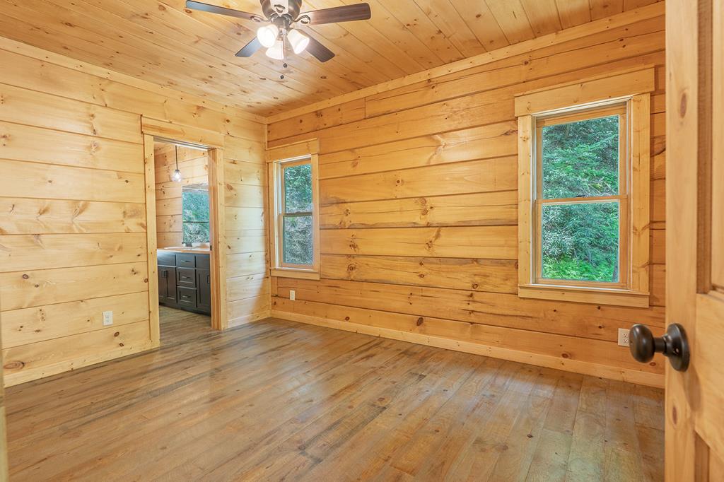 122 Laurel Creek Drive