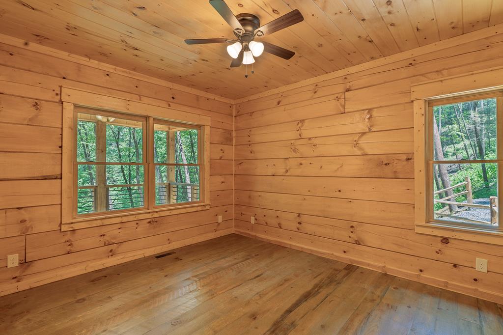 122 Laurel Creek Drive