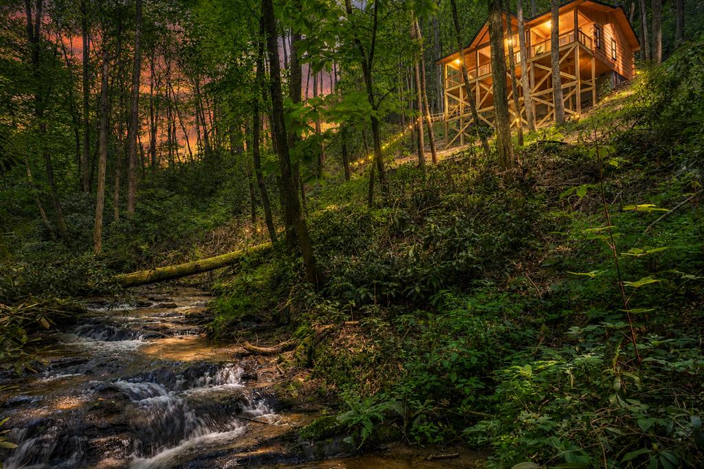122 Laurel Creek Drive