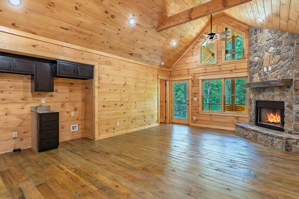 122 Laurel Creek Drive