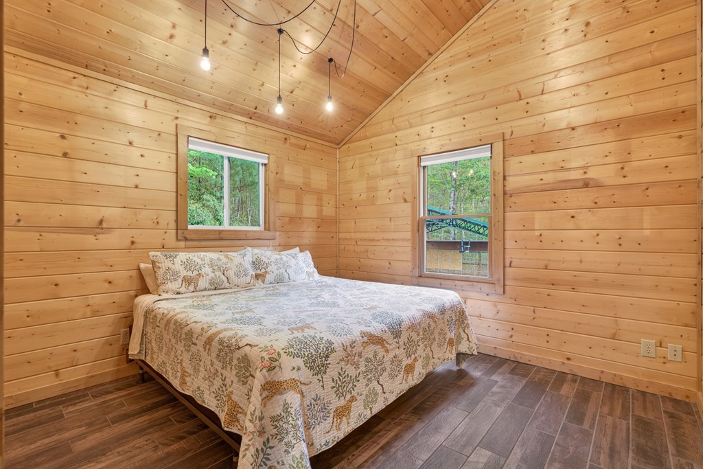 19 The Forest Road