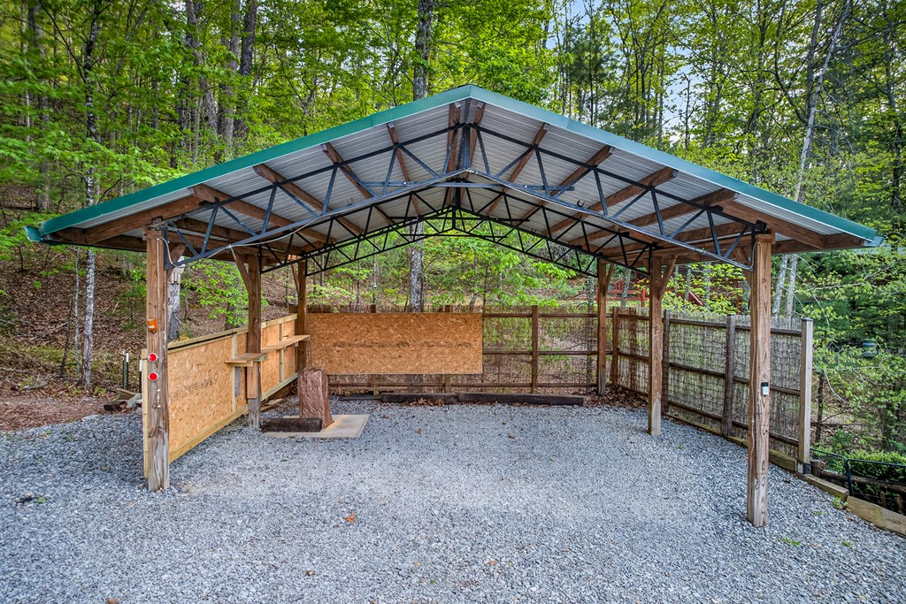 19 The Forest Road