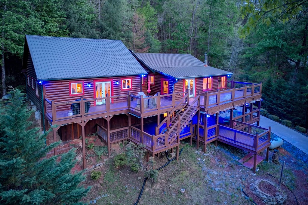 19 The Forest Road