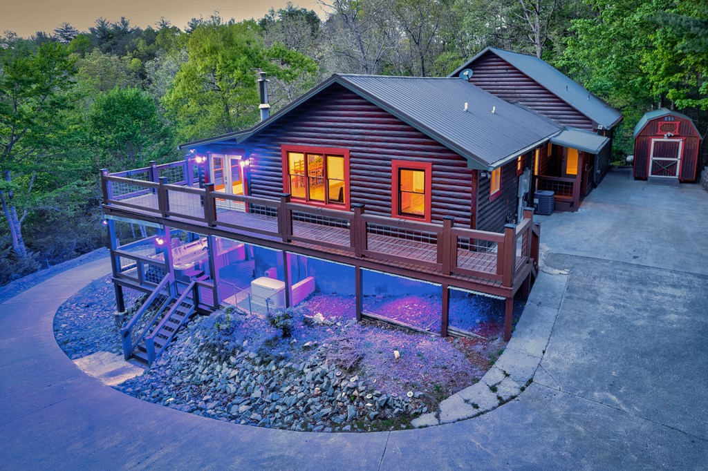 19 The Forest Road