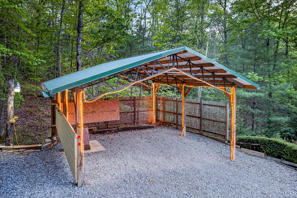 19 The Forest Road