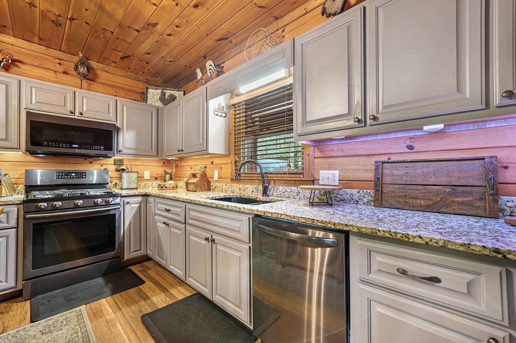 58 River Road