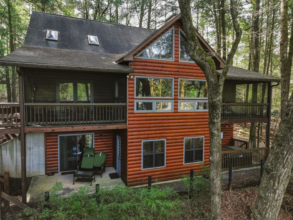 58 River Road