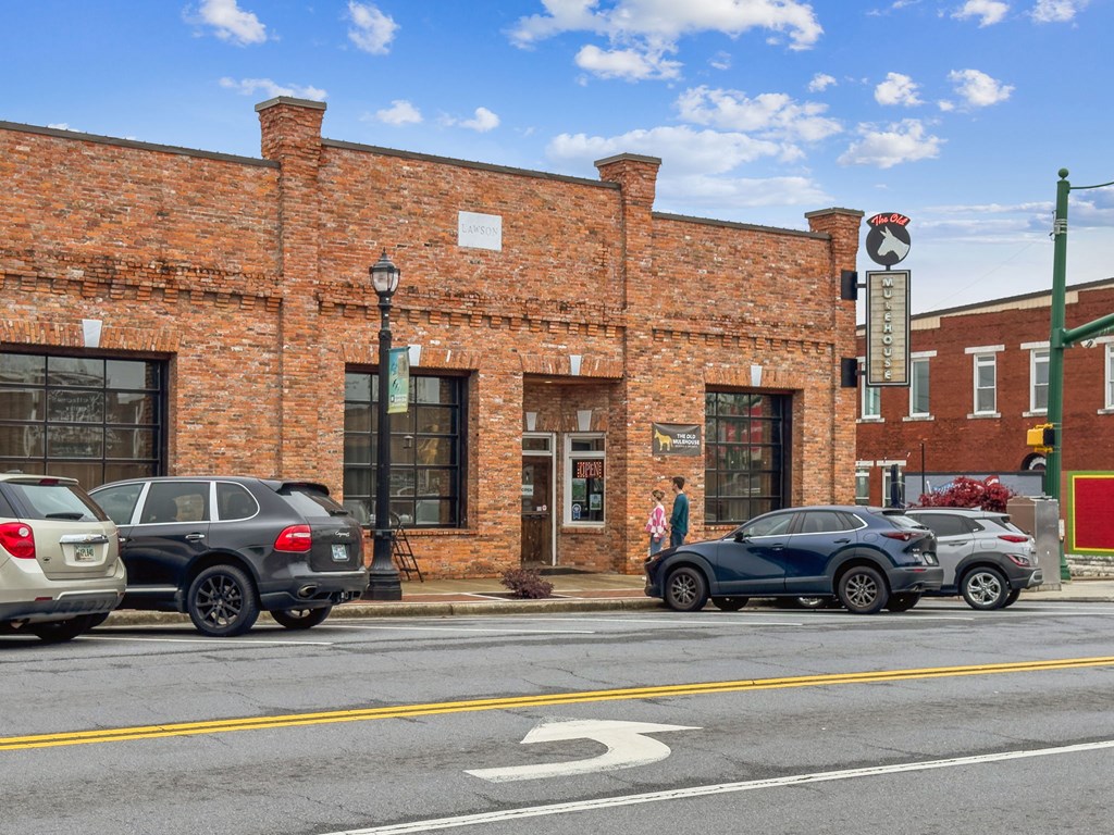 37 Court Street