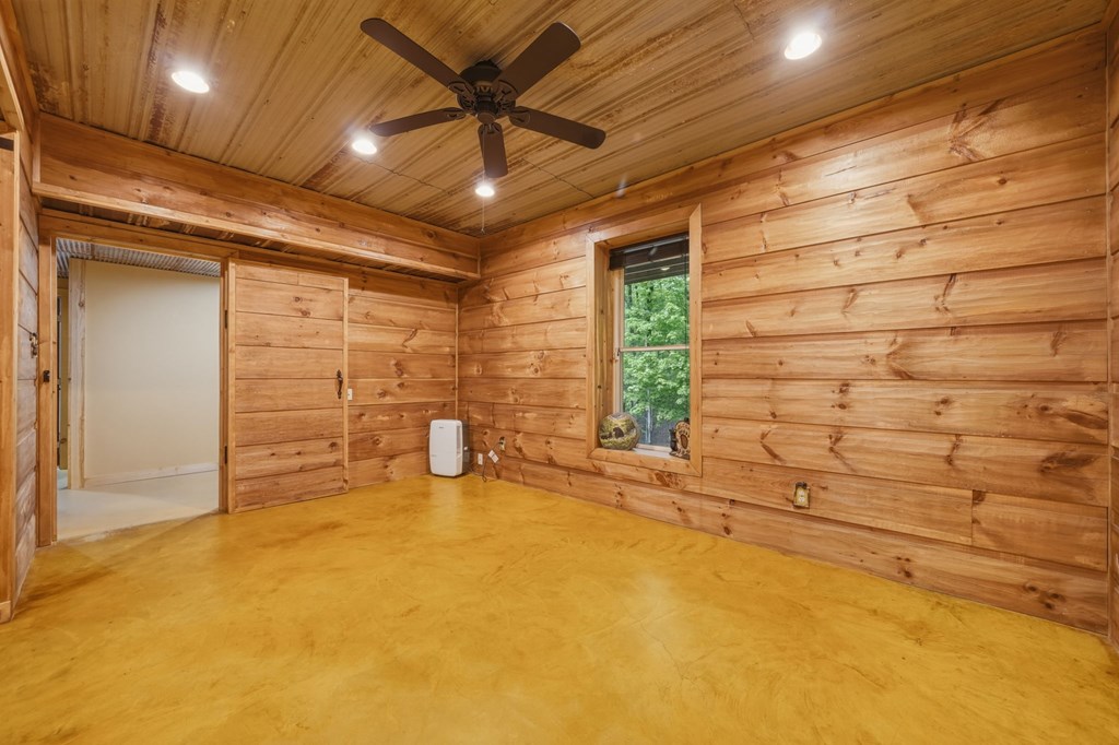 165 Pelican Drive