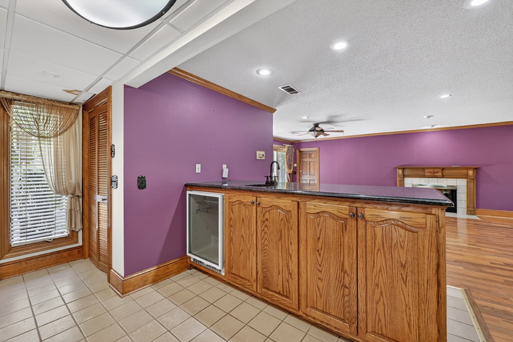 196 Westwoods Drive