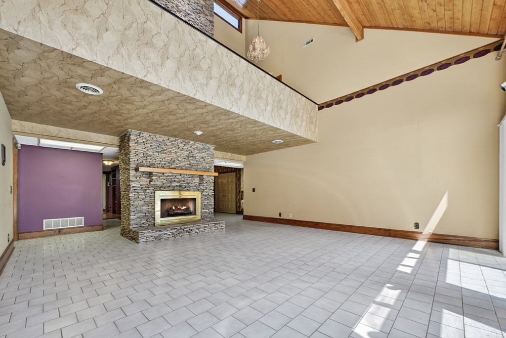 196 Westwoods Drive