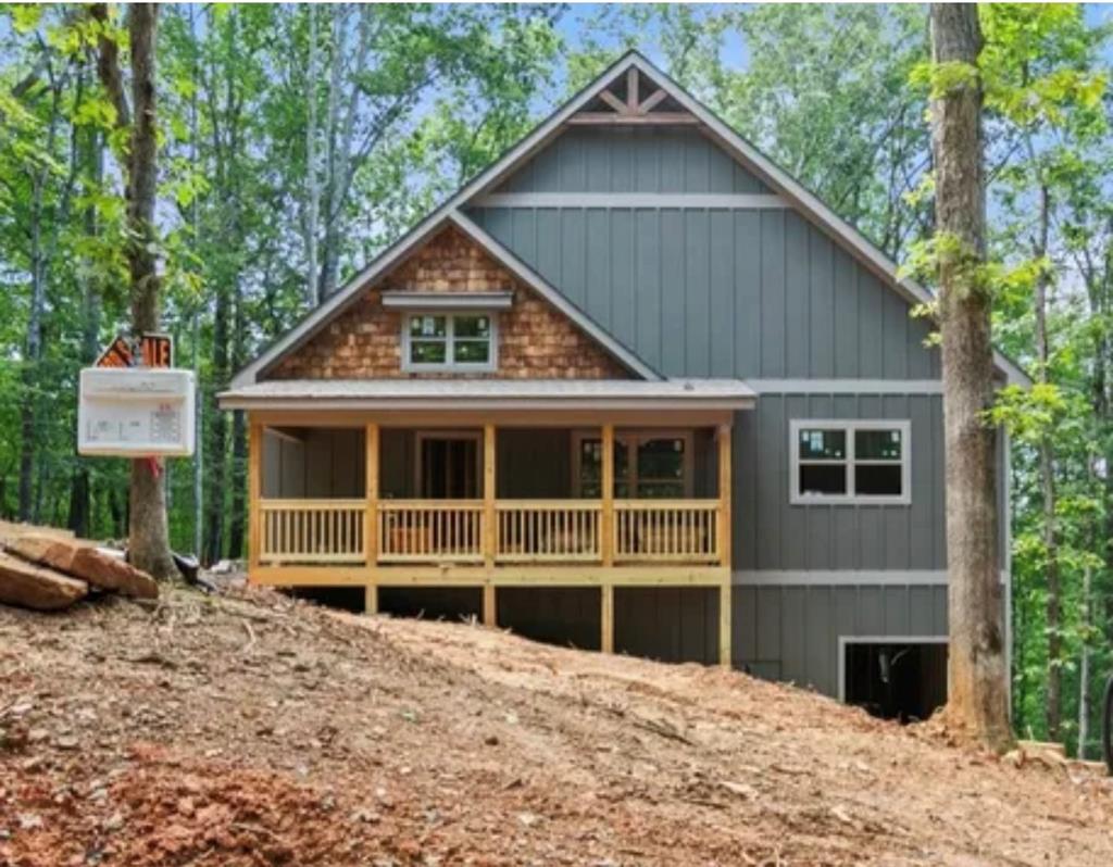 54 Huron Circle